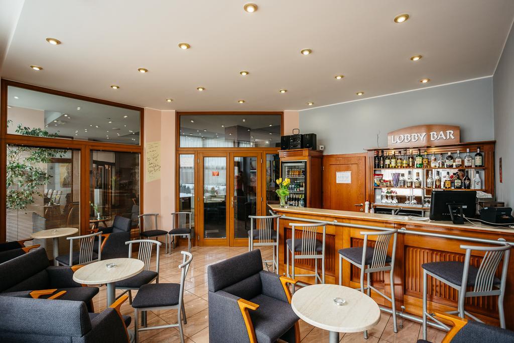 Hotel Artin 3*