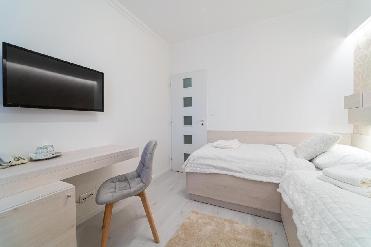 Artin Hotel